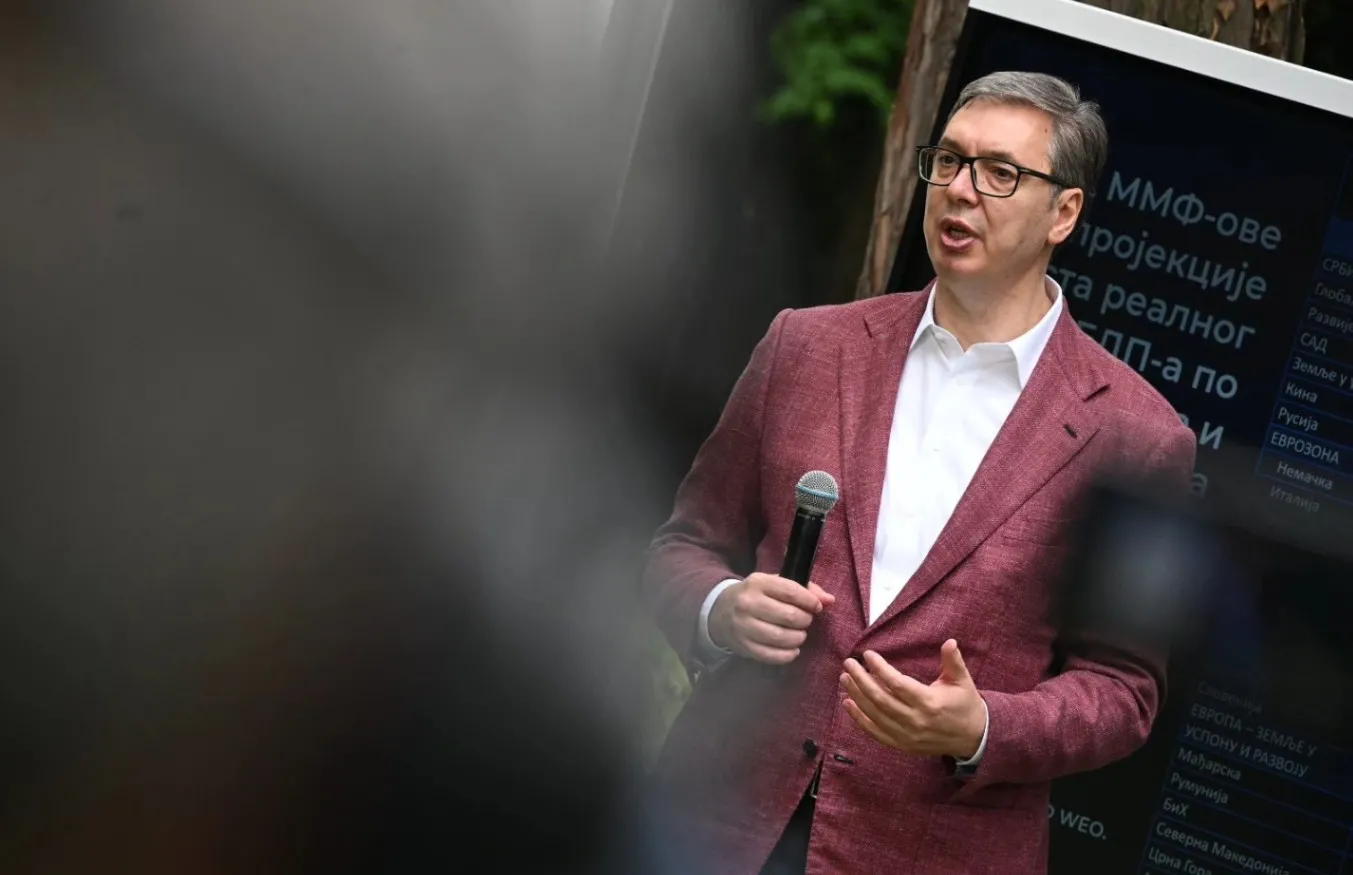 Vučić 3