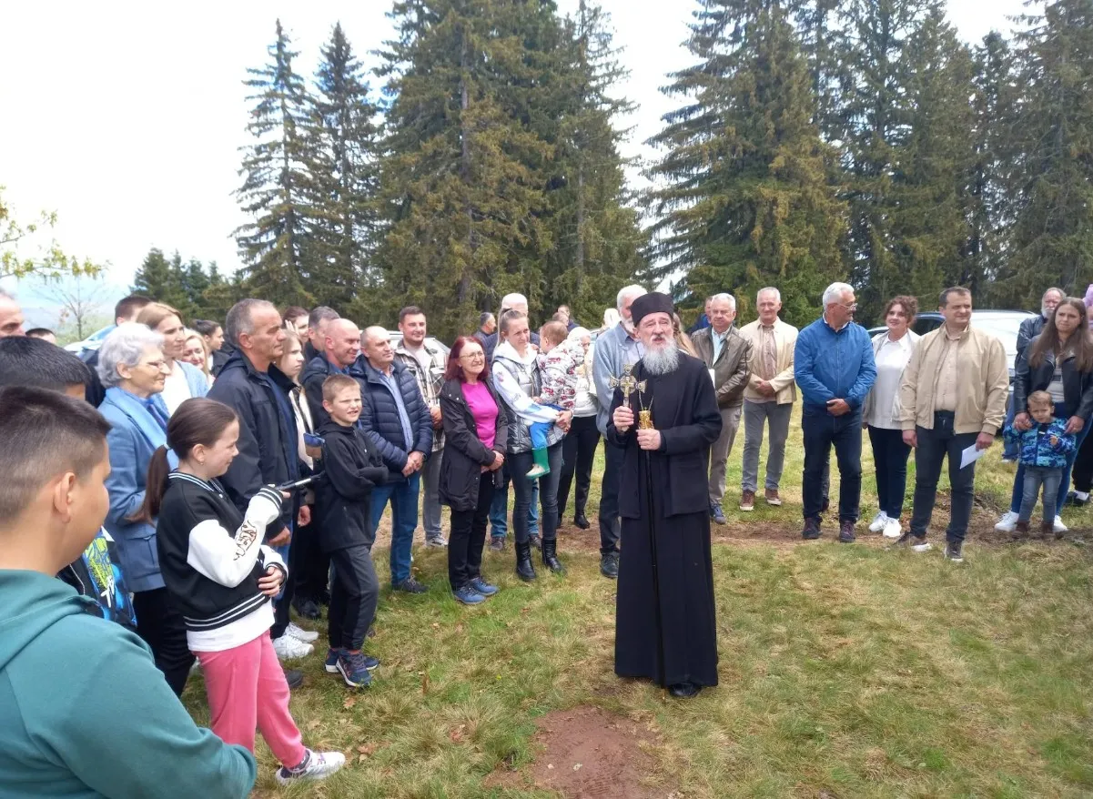 Sabranje u Petina 2