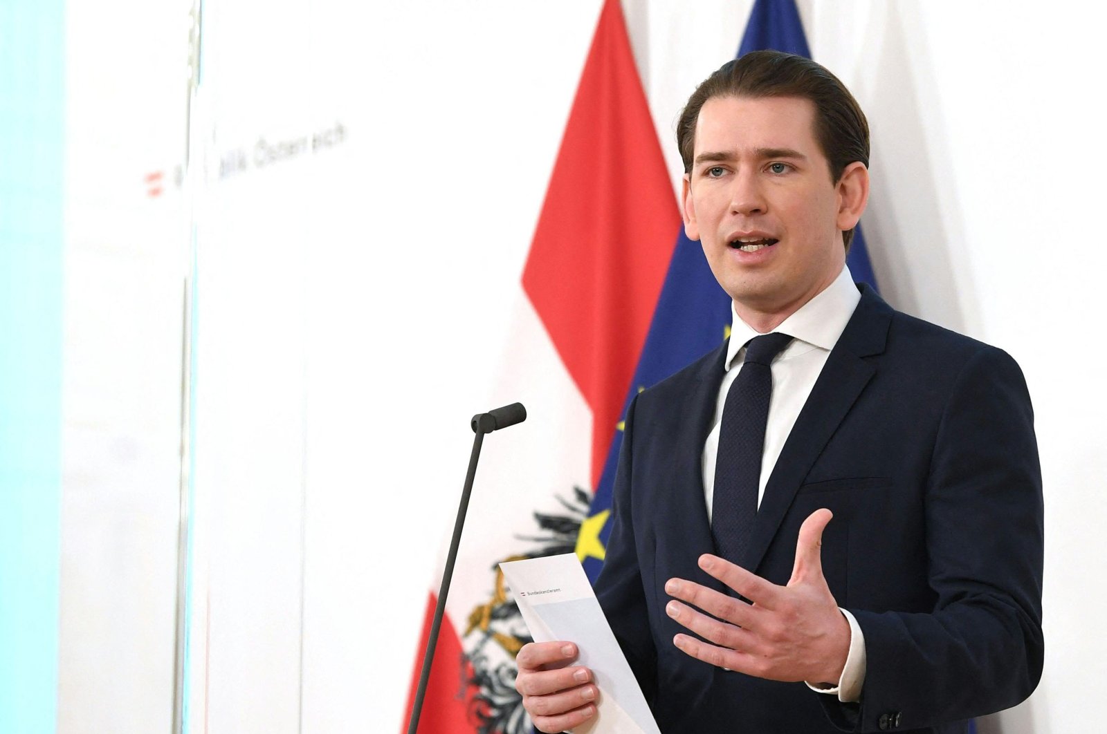 SEBASTIJAN KURC ZABRINUT! Korona će biti prisutna i za pet godina! Moguće ponovno zatvaranje i ograničavanje građana!?