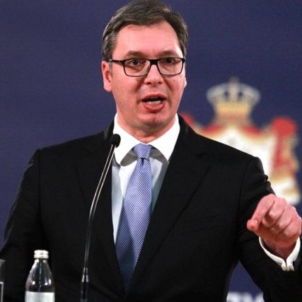 Vlada Srbije: U Srebrenici nam nije mesto dok se ne razjasni napad na Vučića
