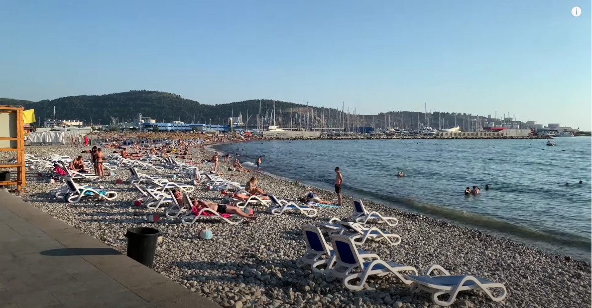 VELIKI BROJ NEPRIJAVLJENIH TURISTA Na Barskoj rivijeri oko šest ipo hiljada gostiju manje nego prije sedam dana