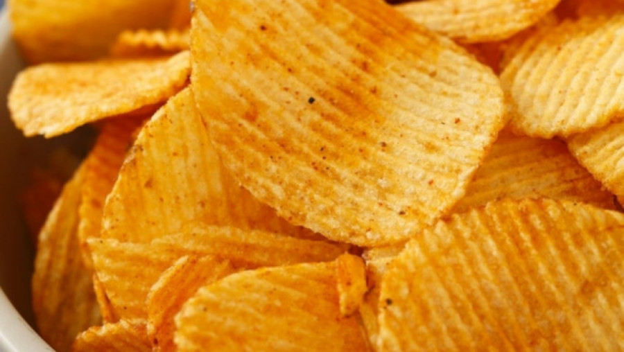 DOMAĆI ČIPS SA UKUSOM ROŠTILJA: Recept koji je oduševio preko 10 miliona ljudi