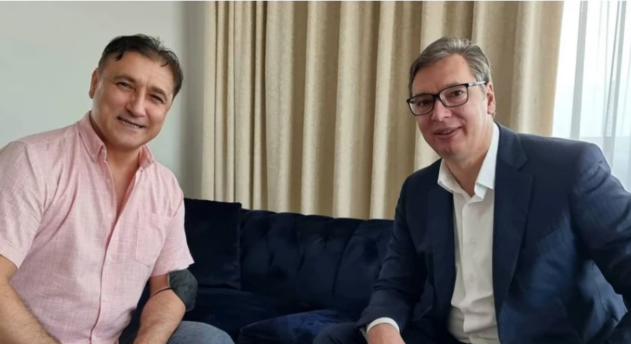 VUČIĆ SE SASTAO SA NEKADAŠNJOM ZVEZDINOM ZVEZDOM Čast mi je što sam sreo šampiona!