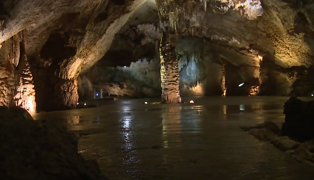 DIVLJA I ISTINSKA LJEPOTA Ova pećina očarava i čini posjetu nezaboravnom