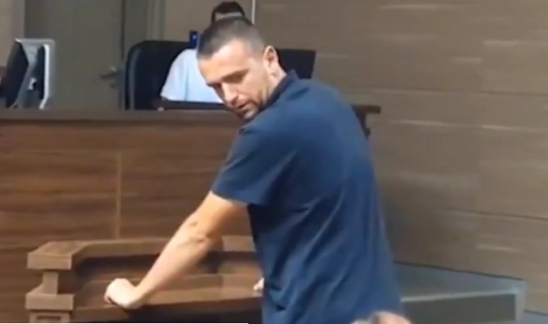 JOVANOVIĆ IZAŠAO IZ PRIŠTINSKOG ZATVORA: ''U teškim trenucima sam shvatio ko mi je bio podrška''