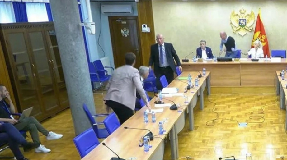 BRUKA! UMALO TUČA NA SJEDNICI! Milačić burno reagovao: Treba vas saslušati zbog veza sa Belivukom! (FOTO)(VIDEO)