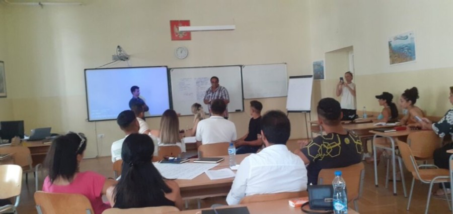 STRUČNA PODRŠKA ZA  ROME I EGIPĆANE Pomoć pri socijalnoj inkluziji i zapošljavanju