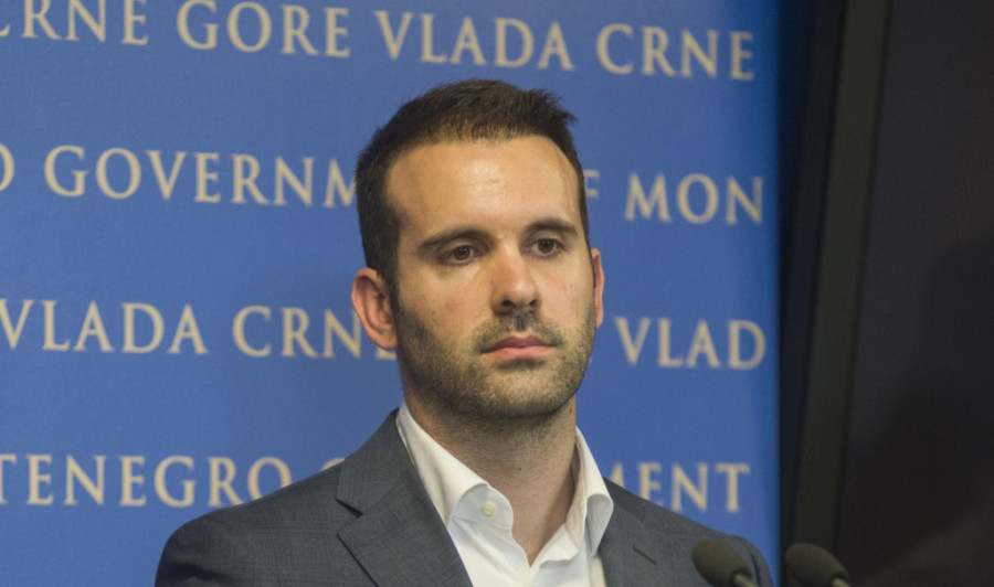 SPAJIĆ PORUČIO: Ako vam ne odgovaram, smijenite me, bogat sam ušao u Vladu