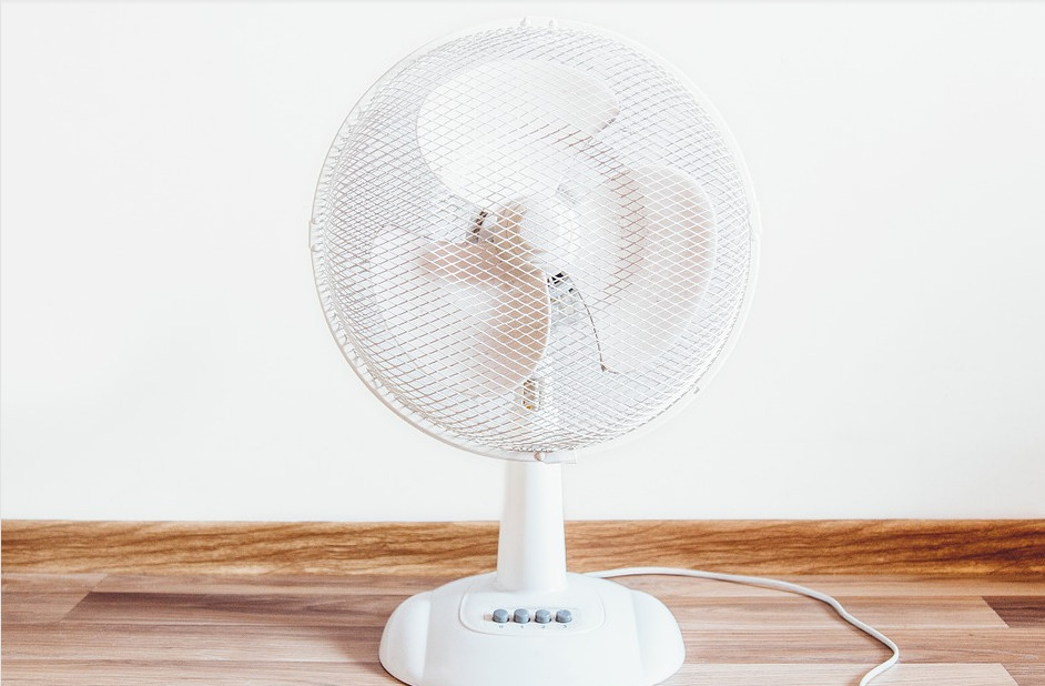 NE SPAVAJTE PORED VENTILATORA Evo šta vam se može desiti