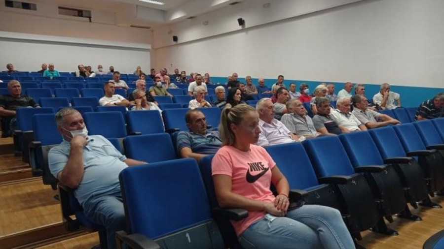 PREDSTAVLJEN AGROBUDŽET Poljoprivrednici suočeni sa brojnim problemima