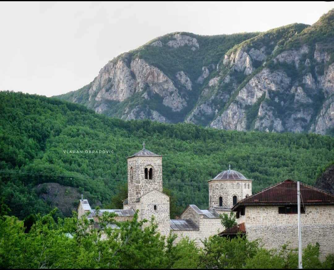 DANAS SLAVIMO SVETE MUČENIKE Pomolite se za zdravlje najbližih!