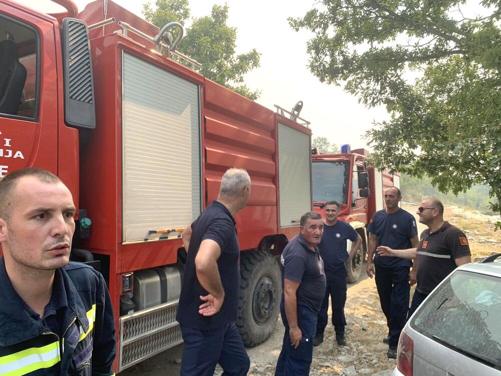 Gorjela kuća u Maslinama