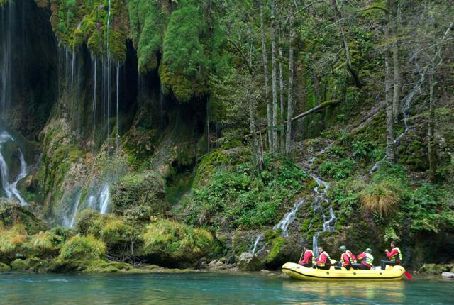 SLUŽBA ZAŠTITE NP DURMITOR Požar u potpunosti lokalizovan, splavarenje i rafting bezbjedni