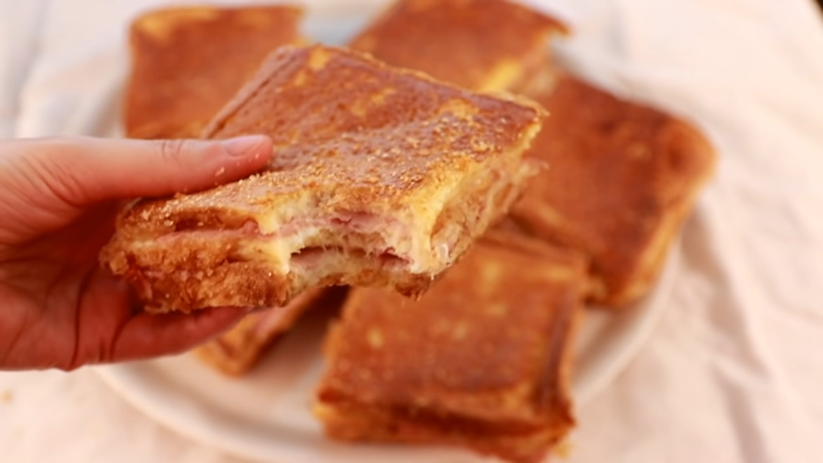 OMILJENA DVA OBROKA SPOJITE U JEDAN: Kombinacija prženica i tost sendviča spremna za 15 minuta