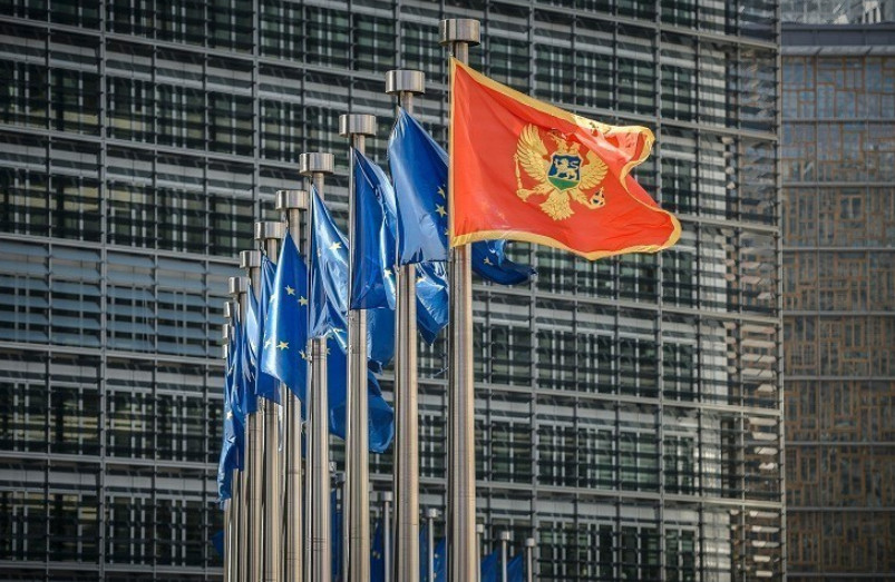 CRNA GORA SKINUTA SA BEZBJEDNE LISTE EU ZA PUTOVANJA Uklonjene i ove zemlje