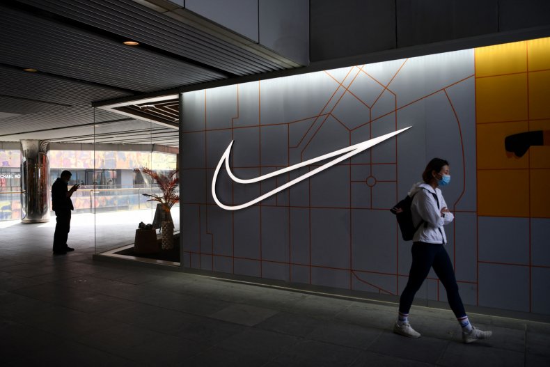 SMATRAJU DA SU ZAPOSLENI IMALI TEŠKU GODINU: Kompanija Nike dala sedam dana odmora zbog "mentalnog zdravlja"