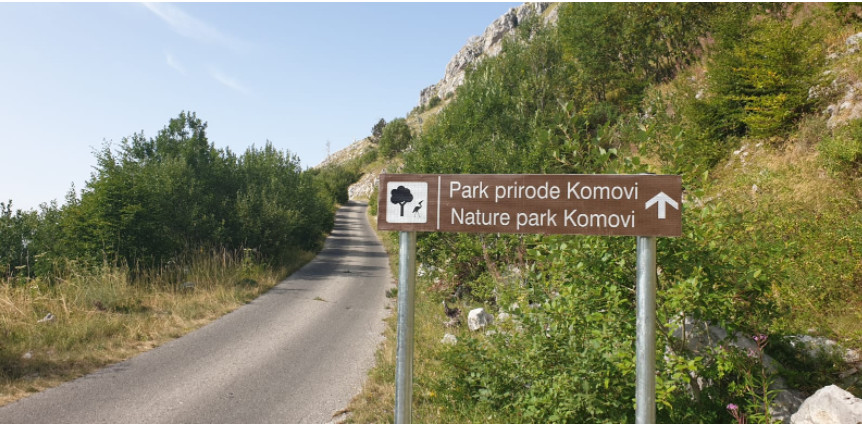 LAKŠE DO PARKA PRIRODE KOMOVI Postavljena saobraćajna signalizacija i info table