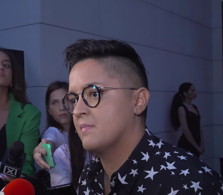 MARIJA ŠERIFOVIĆ SMESTILA OCA U DOM! Evo kako pjevačica brine o tati!