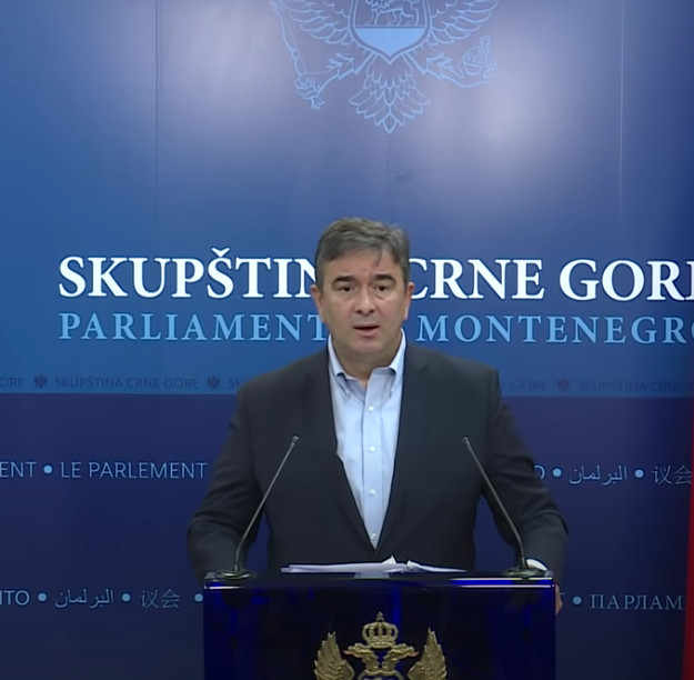 MEDOJEVIĆ  Abazović treba da krivično odgovara ako ne zna ko je švercovao cigare