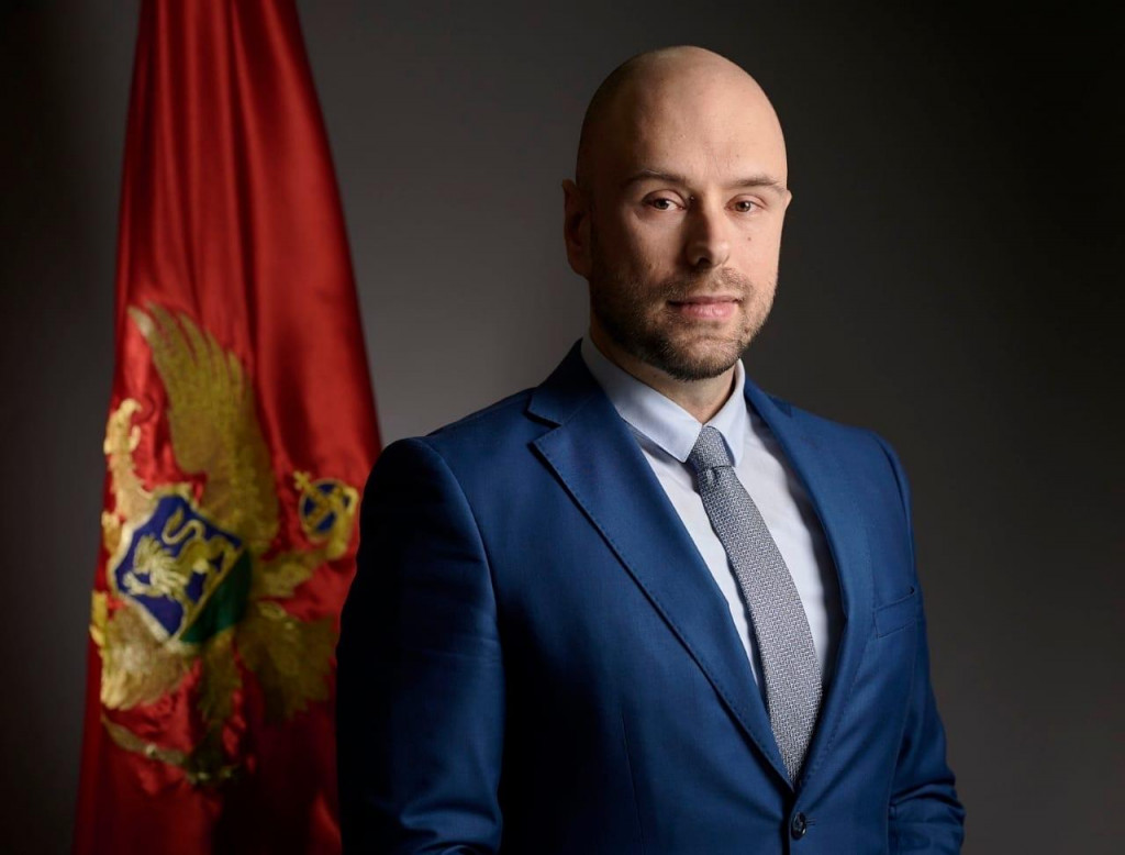 Crna Gora proglasila četvoro ruskih diplomata personama non grata
