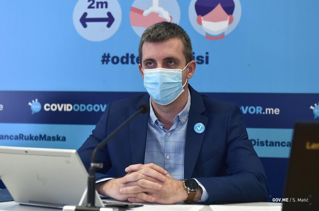 ALEKSANDAR SEKULUIĆ:  Lična je volja i izbor kada i kome želite da prezentujete QR kod