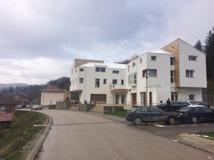 TOTALNO PUKLI! DPS nije na vlasti u 20 od 25 crnogorskih opština