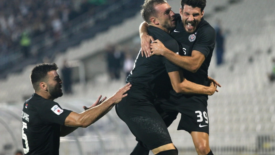 CRNO BIJELI UBJEDLJIVIJI ! Partizan za dva minuta preokrenuo protiv Santa Klare i plasirao se u Ligu konferencija!