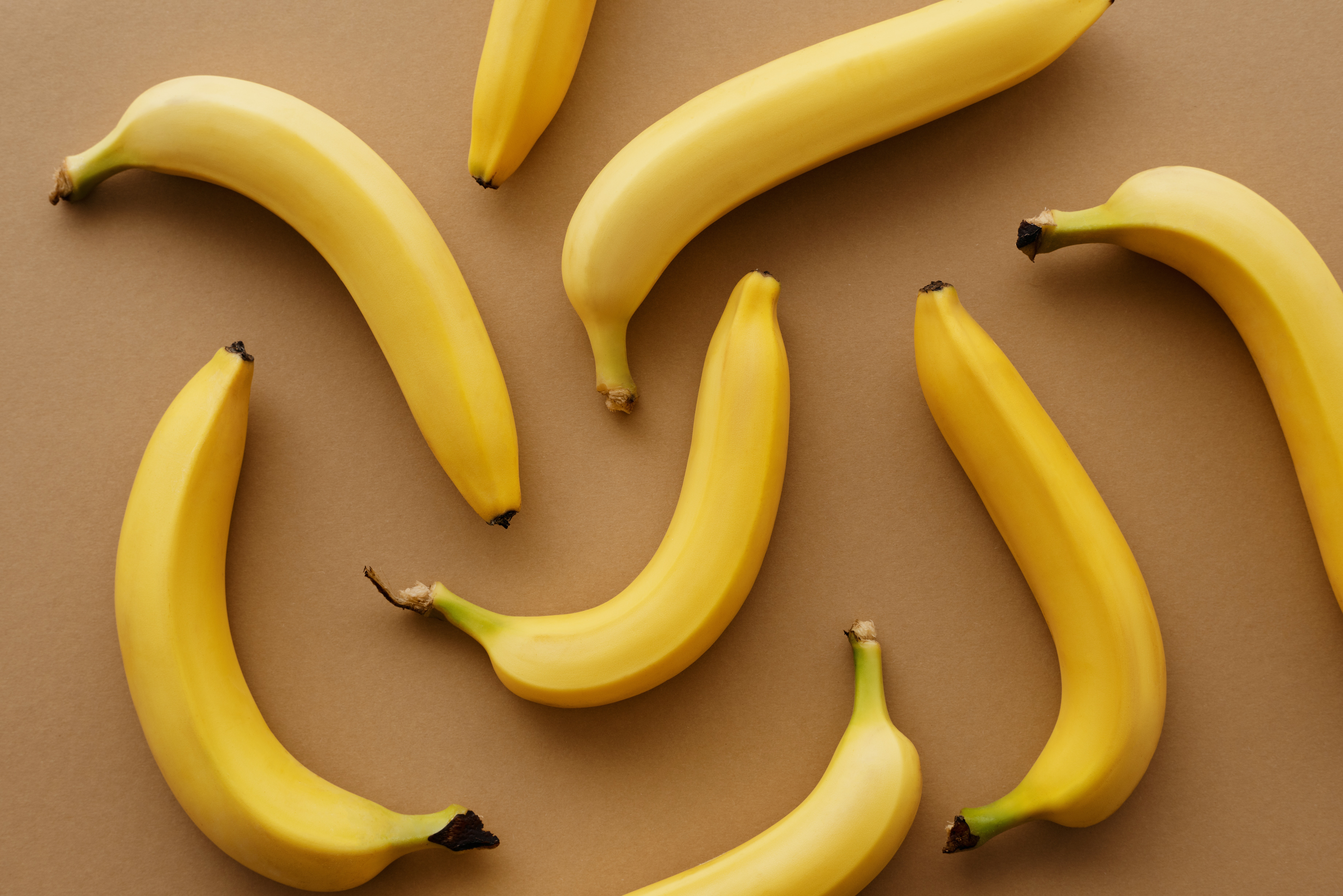 NISU NI PRIMIJETILI ŠTA PIŠE NA BANANAMA DOK NISU DOŠLI KUĆI: Izvadili iz kese i šok! (FOTO)