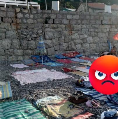 CRNOGORSKE PLAŽE KRCATE Loše vrijeme ne sprečava turiste da uživaju na moru