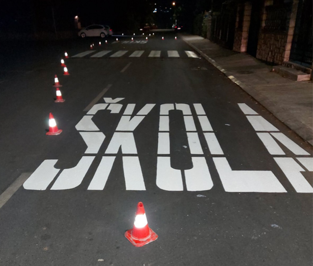 SREDNJE ŠKOLE Potreban policijski nadzor
