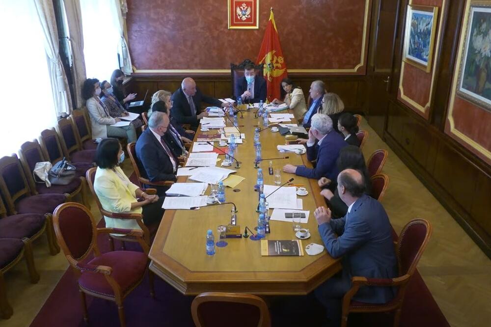 SJEDNICA ODBORA ZA POLITIČKI SISTEM, PRAVOSUĐE I UPRAVU O kandidatima za Tužilački savjet sjutra