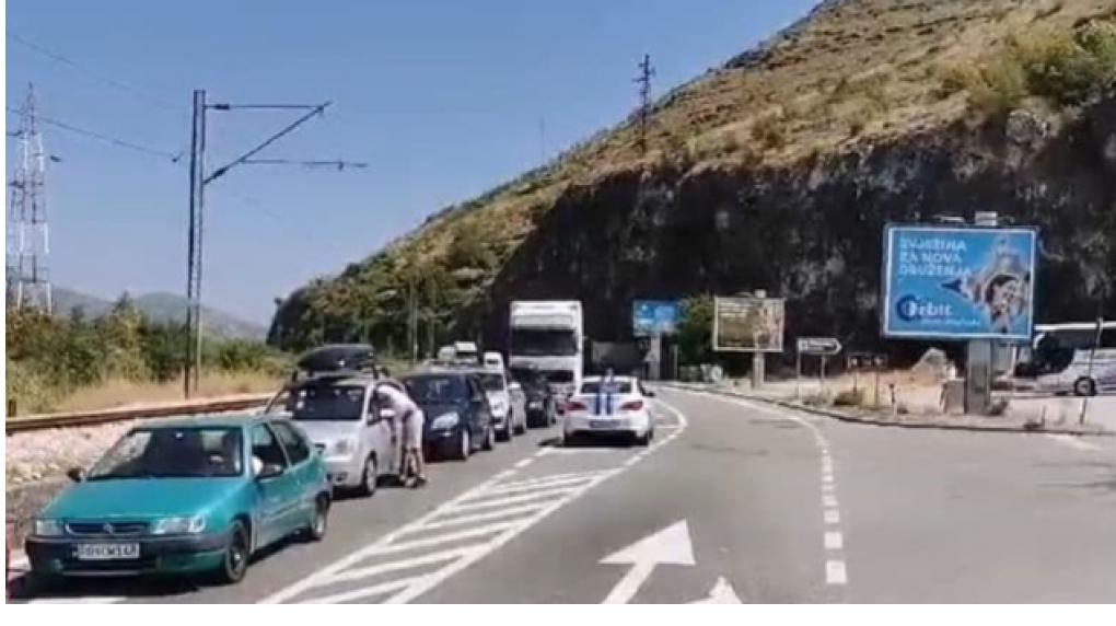 UPRAVA POLICIJE: Saobraćajna nezgoda kod Virpazara, povrijeđeno pet osoba
