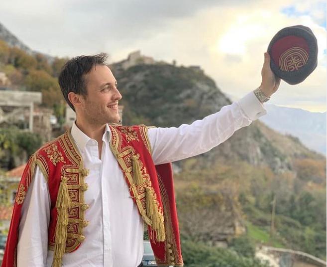VUČINIĆ I MILAČIĆ SAGLASNI: Ne odlažite popis!