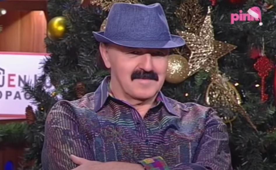 DRUŠTVENE MREŽE GORE! Haris Džinović bez šešira, samo u gaćama (FOTO)