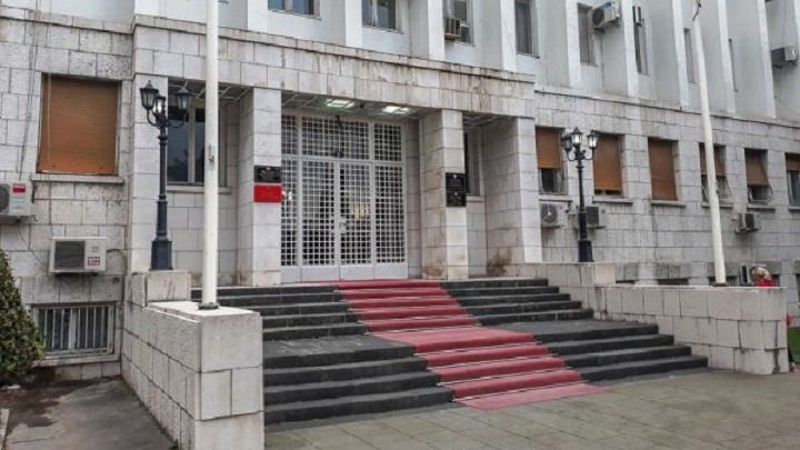 AMBASADORI NISU POLIGLOTE Diplomate Crne Gore pod lupom analitičara, 30 odsto njih ne govori nijedan strani jezik