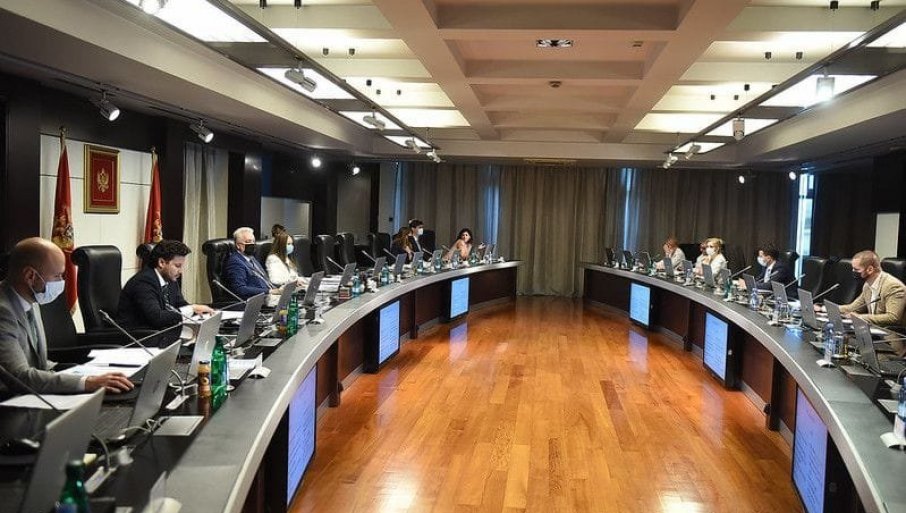 GRADIĆE TRI FABRIKE ZA FLAŠIRANJE VODE: Ove tri crnogorske opštine uskoro dobijaju nova radna mjesta