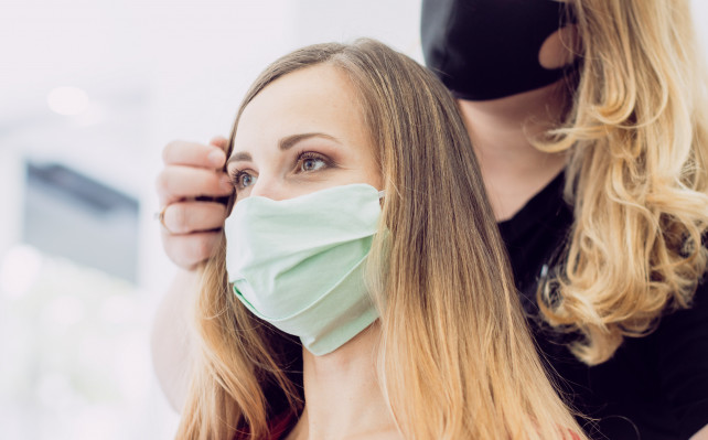 KORONA VIRUS MIJENJA BOJU KOSE?! U Rusiji nakon preležane korone žene primjetile ogromnu promjenu