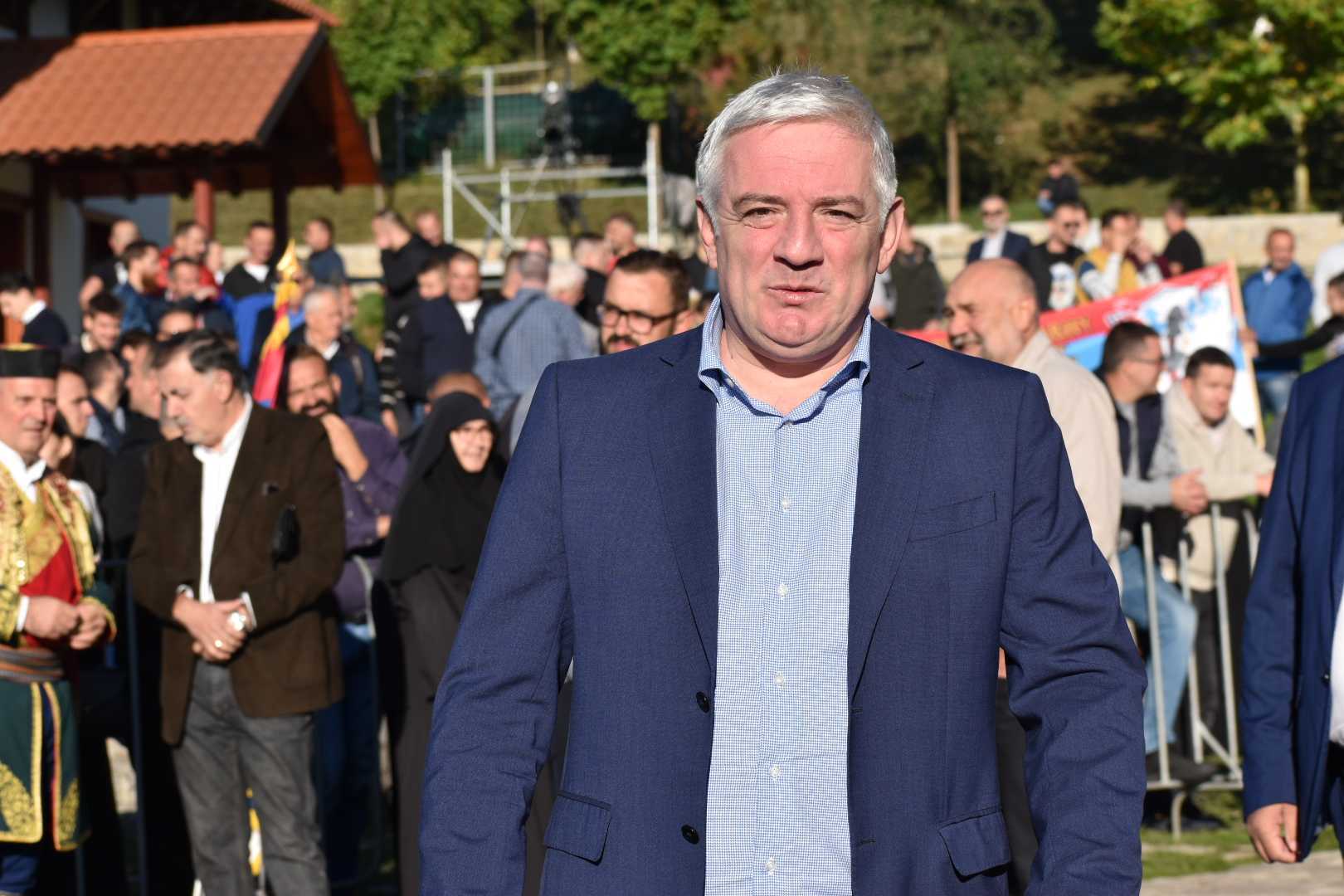 VUČUROVIĆ: Za manjine u vladi, ali ne i manjinsku vladu