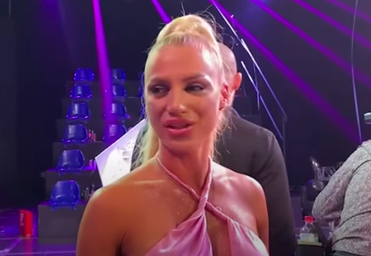 POKRENULA MODNU LINIJU NAKON SAZNANJA DA IMA ZDRAVSTVENI PROBLEM Milica Kemez pokretanjem posla skreće misli od činjenice da boluje!