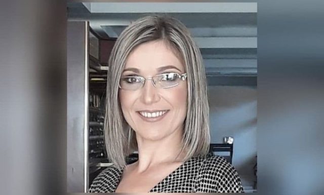 Vujović i dalje ne vidi ništa sporno što je djecu odvela na miting!?