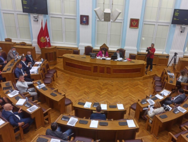 SNILA BABA ŠTO JOJ MILO BILO- SO Cetinje donijela šest zaključaka: Raspopa Miraša bi smjestili u Cetinjski manastir