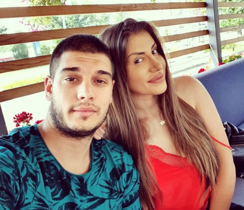 ŠOKANTNE TVRDNJE! Bivša zadrugarka OTKRILA da je Dalila prvi put ABORTIRALA sa 15 godina, te i da je bila zaljubljena u DAVIDA!