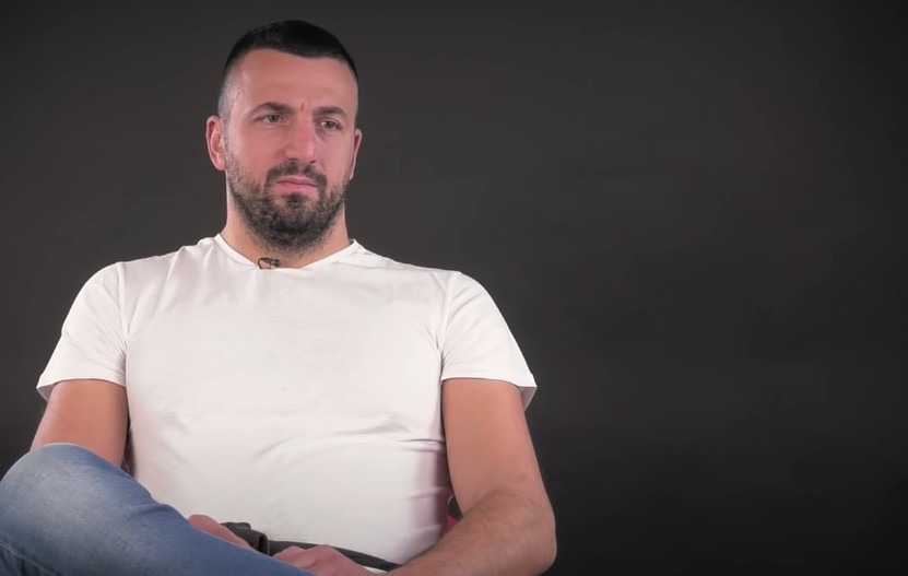 TOMOVIĆ HVALI MIKIJA IAKO GA JE PREBIO! Pčelar ganuo bivšeg zadrugara! (FOTO)