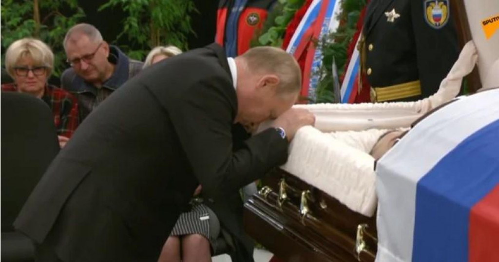 TUGA DO NEBA Pogledajte kako se Vladimir Putin oprostio od prijatelja - poginulog ministra (VIDEO)