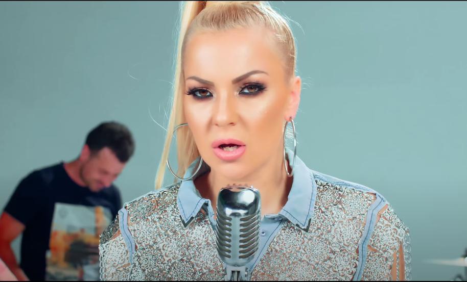 POSLE DUGE I NAPORNE BORBE IVANA SELAKOV OBJASNILA: "Moj Peđa obožava ćerku Krunu, ne bi je menjao ni za 500 sinova" !