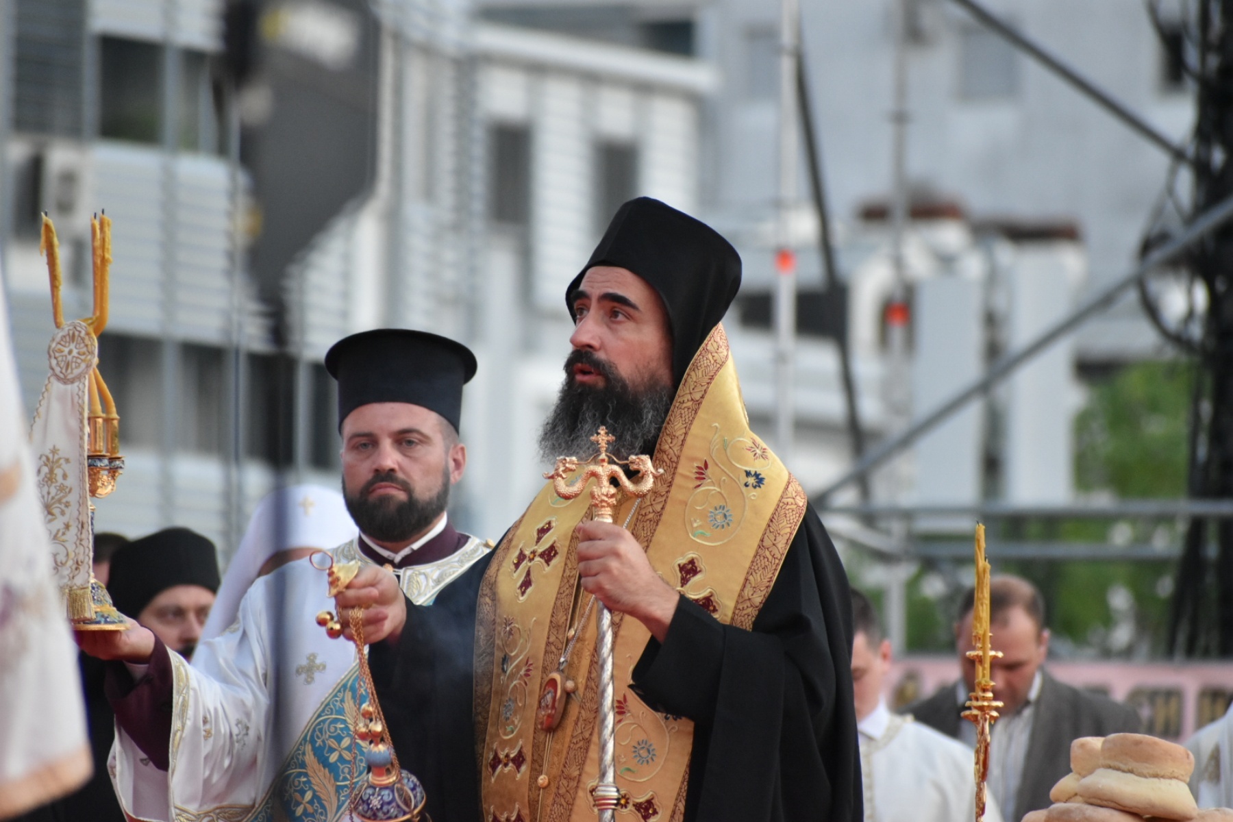 USTOLIČENJE EPISKOPA METODIJA U MANASTIRU ĐURĐEVI STUPOVI Da li Patrijarh dolazi u Berane?