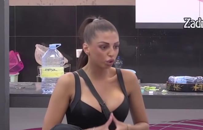BIVŠA DRUGARICA JOJ ZABILA NOŽ U LEĐA! Oglasila se Maja Marinković i reagovala prilično bijesno