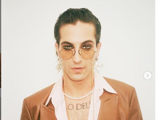 GO K'O OD MAJKE ROĐEN! Eksplicitna fotografija frontmena grupe "Maneskin" zaludjela internet! (FOTO)