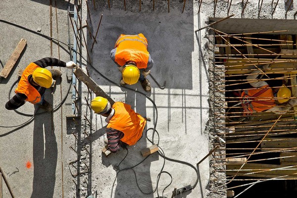 PREKO 40.000 LJUDI RADI NA CRNO! Cijena rada od 2007. porasla svega pet eura