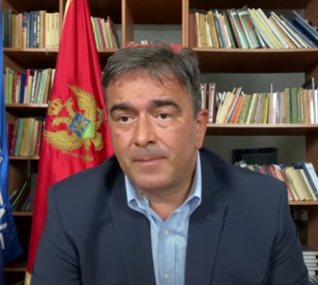 MEDOJEVIĆ PORUČIO: Nema pregovora sa mafijom, vanredno stanje i oštri rezovi!